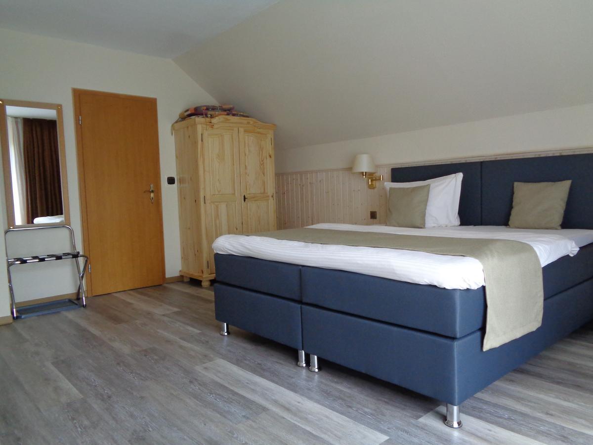 Hotel Garni Eichhornkobel Faßberg Dış mekan fotoğraf