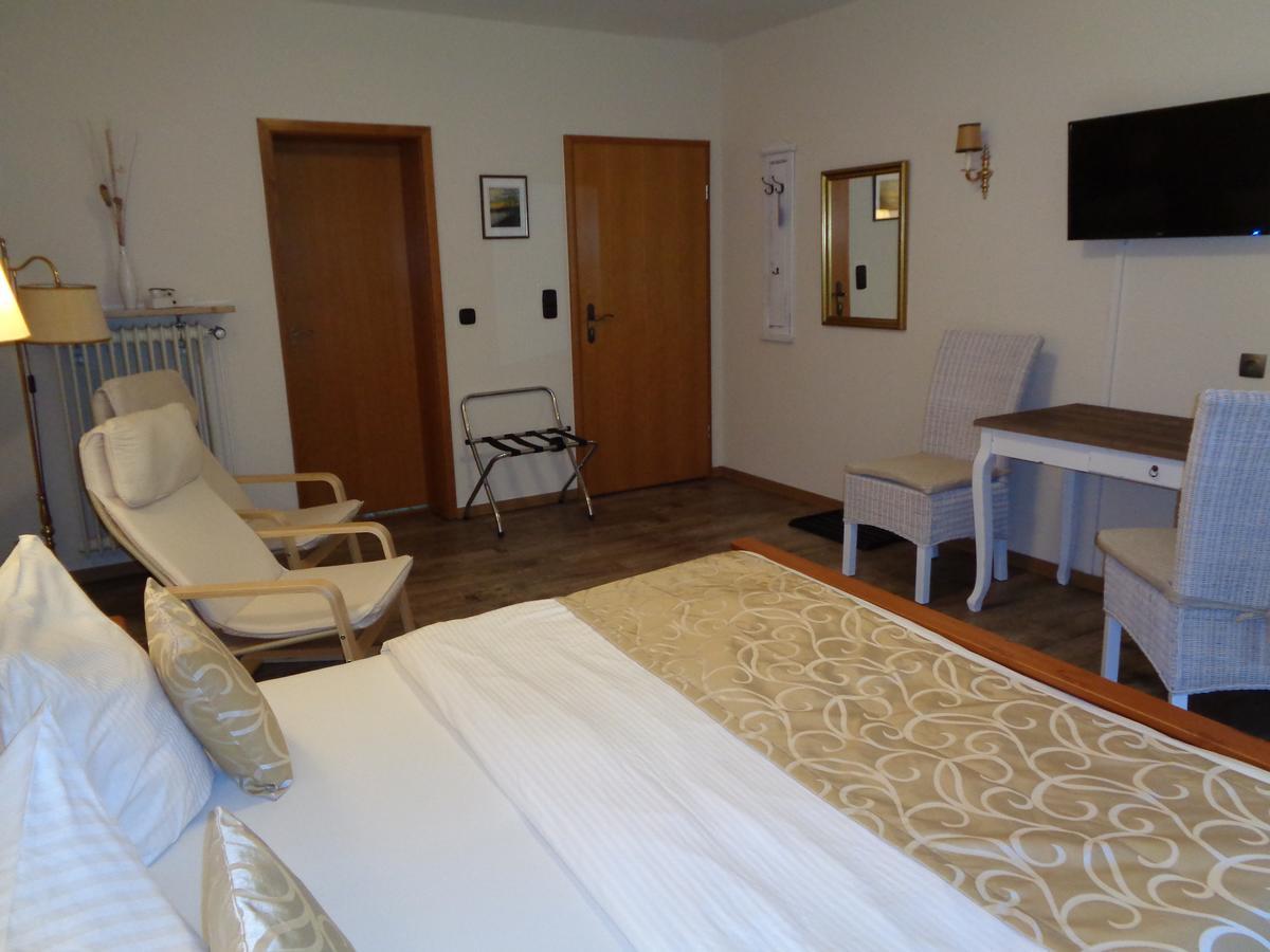 Hotel Garni Eichhornkobel Faßberg Dış mekan fotoğraf